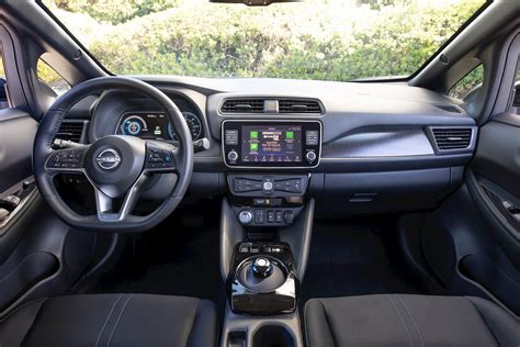 2023 Nissan Leaf, exterior and interior design